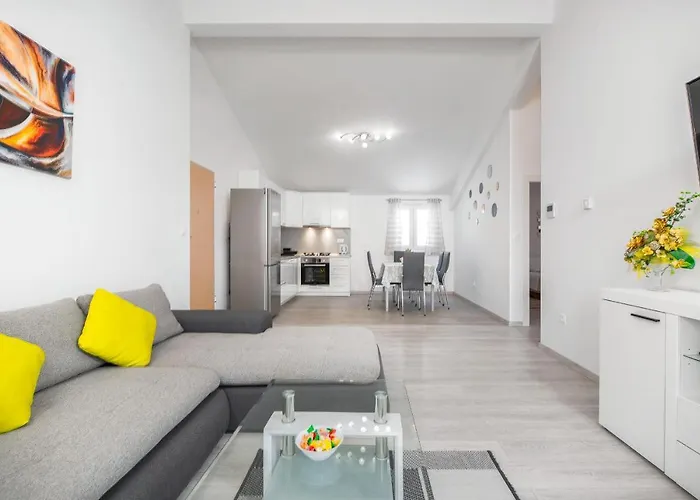 Mare Apartment