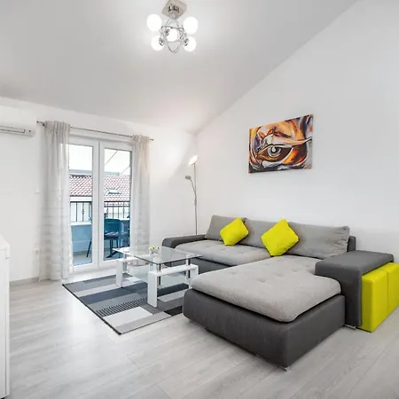 Apartment Mare *
